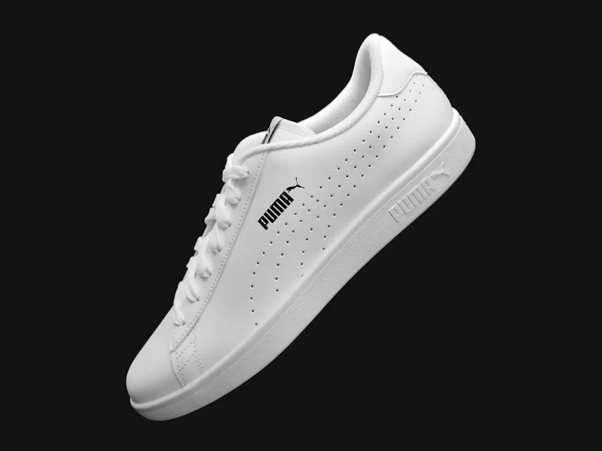 Fehér designer sneaker